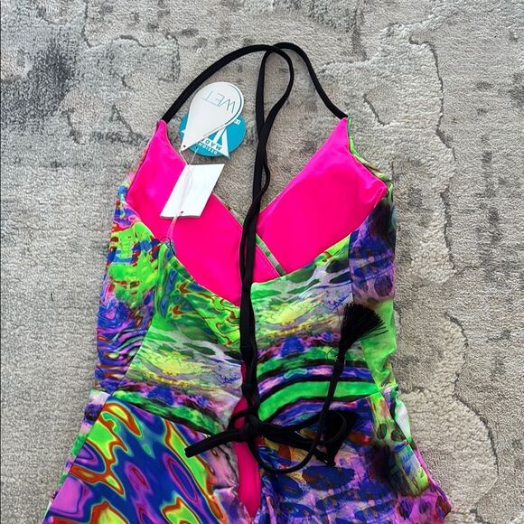 Green and Pink One Piece Swimwear with Vibrant Design - Picture 4 of 11